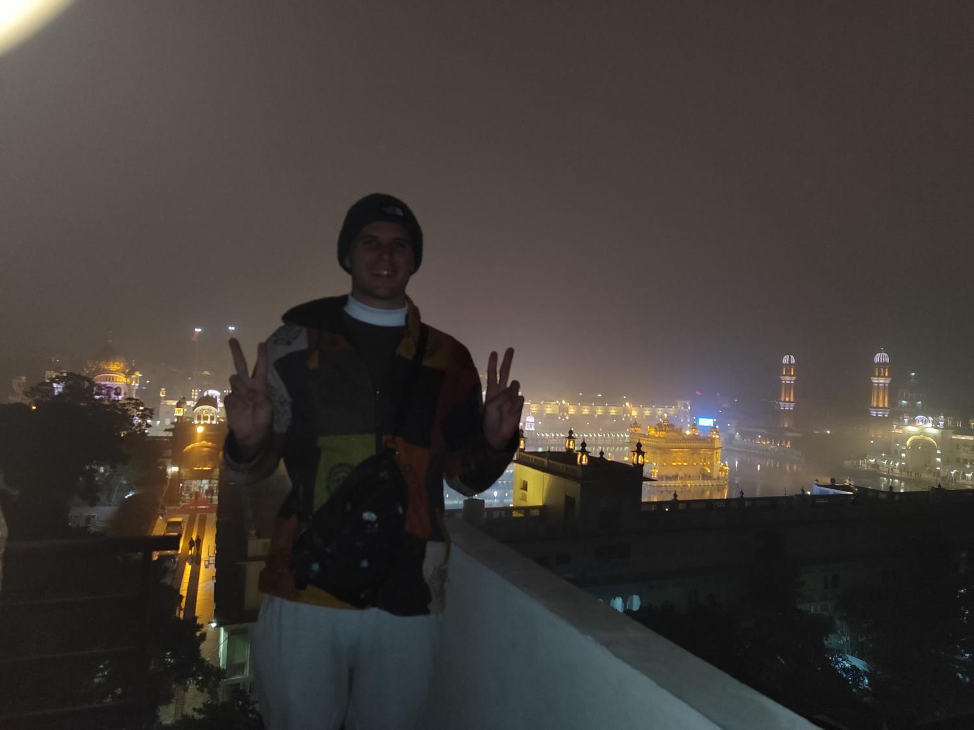 4N Homestay- Golden Temple View อัมริตสา ภายนอก รูปภาพ